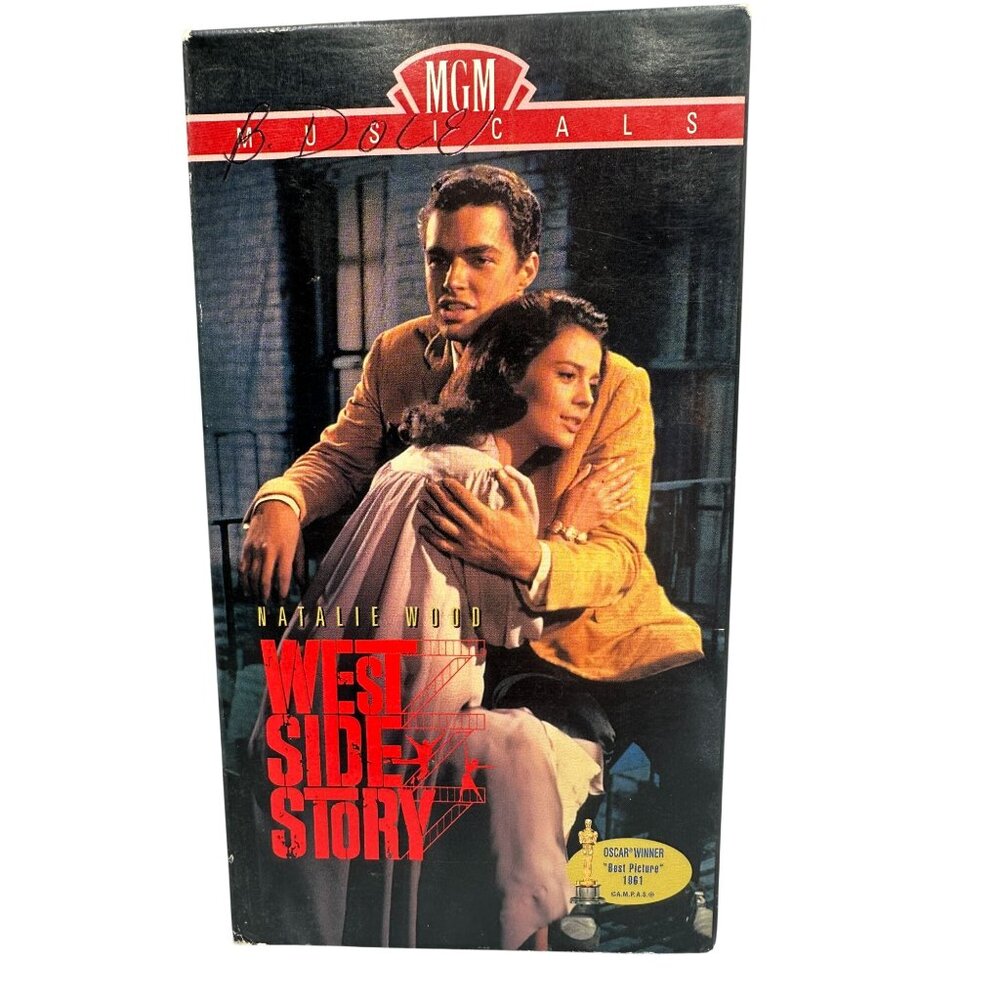 West Side Story VHS Natalie Wood 1961 MGM Musicals Digitally Classic Drama